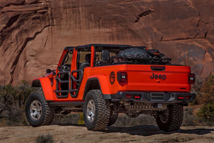  Jeep Gladiator Gravity (JT) 2019 года  (фото 4 из 10)